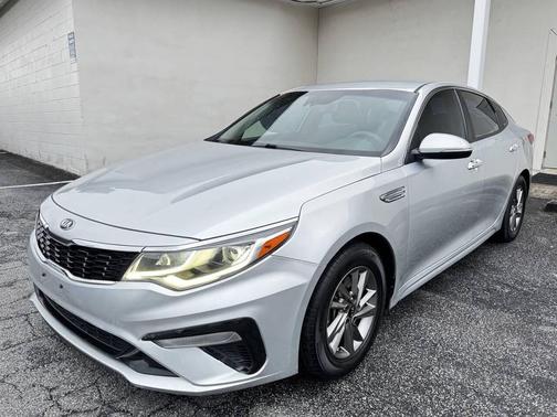 2020 Kia Optima LX