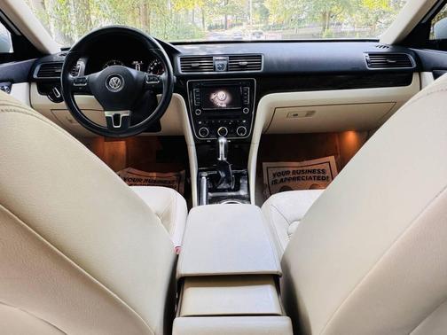 2014 Volkswagen Passat 2.0L TDI DSG SEL Premium