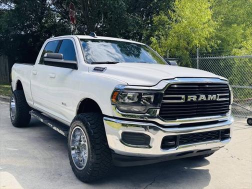 2021 RAM 2500 Big Horn Crew Cab 4x4 6'4' Box