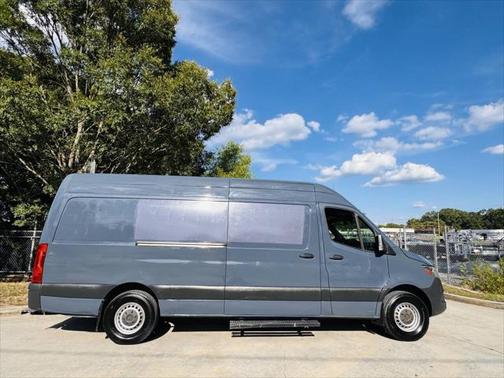 2019 Mercedes-Benz Sprinter 2500