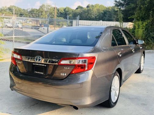 2013 Toyota Camry Hybrid LE