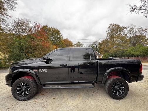 2014 RAM 1500 Sport