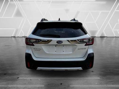 Crystal White Pearl 2021 Subaru Outback Limited