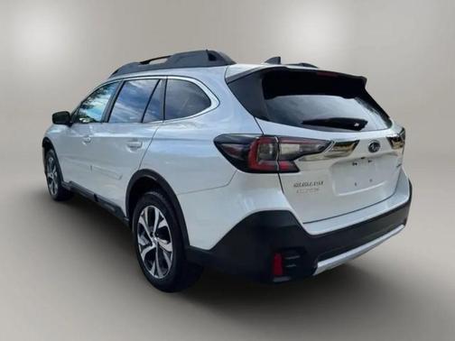 Crystal White Pearl 2021 Subaru Outback Limited