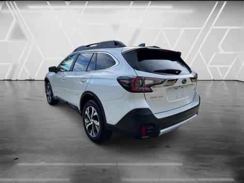 Crystal White Pearl 2021 Subaru Outback Limited