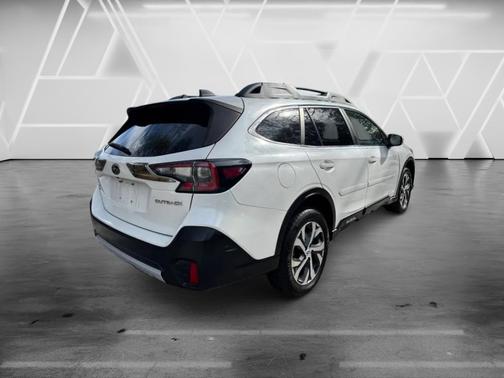 Crystal White Pearl 2021 Subaru Outback Limited