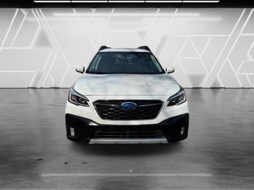 Crystal White Pearl 2021 Subaru Outback Limited