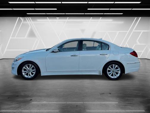 Satin 2012 Hyundai Genesis 3.8