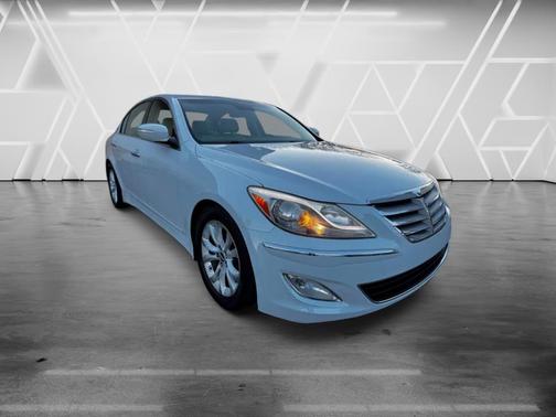 Satin 2012 Hyundai Genesis 3.8