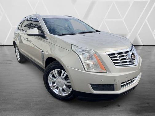 Silver Coast Metallic 2014 Cadillac SRX Luxury Collection