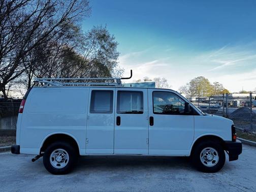 2017 Chevrolet Express 2500 Work Van