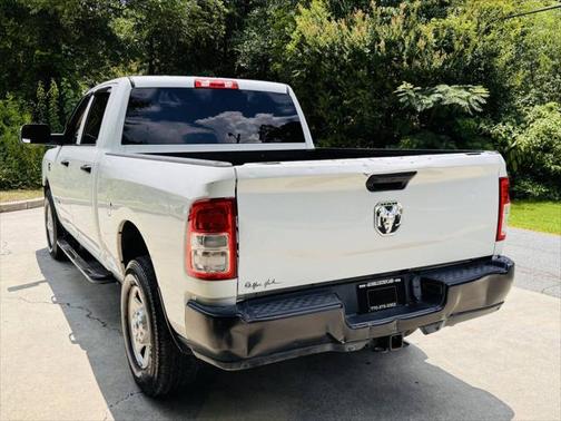 2019 RAM 2500 Tradesman Crew Cab 4x2 6'4' Box