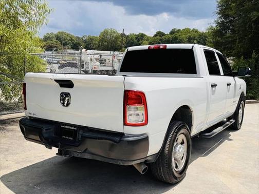 2019 RAM 2500 Tradesman Crew Cab 4x2 6'4' Box