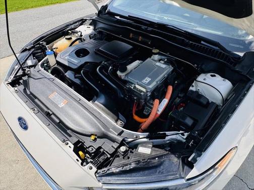 2018 Ford Fusion Hybrid Titanium