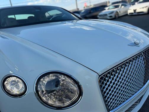 White 2020 Bentley Continental GT V8