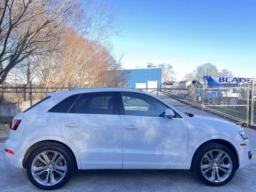 2015 Audi Q3 2.0T Premium Plus