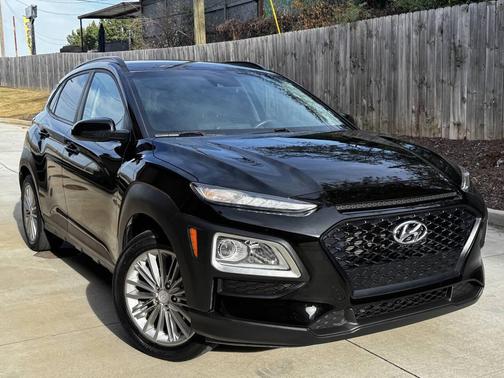 2020 Hyundai KONA SEL