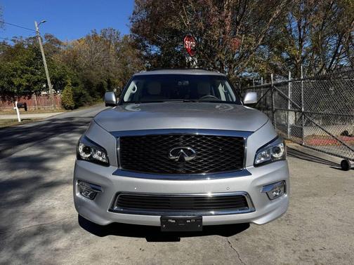 2017 INFINITI QX80 Base
