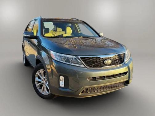 Sage Green 2014 Kia Sorento EX