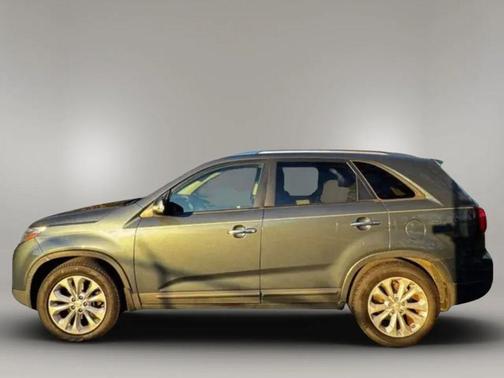 Sage Green 2014 Kia Sorento EX