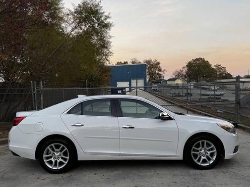 2015 Chevrolet Malibu 1LT