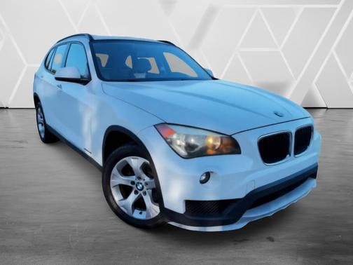 Alpine White 2015 BMW X1 sDrive 28i