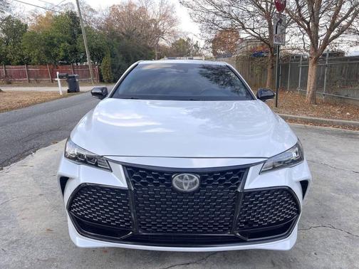 2019 Toyota Avalon XSE