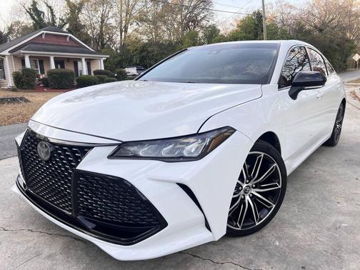 2019 Toyota Avalon XSE