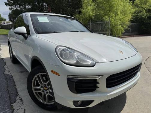 2018 Porsche Cayenne Platinum Edition