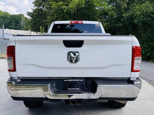 2019 RAM 2500 Tradesman Crew Cab 4x2 8' Box