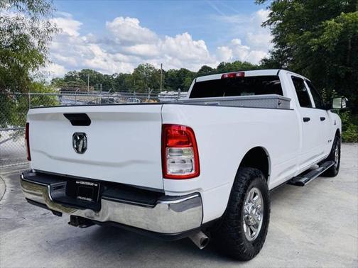 2019 RAM 2500 Tradesman Crew Cab 4x2 8' Box