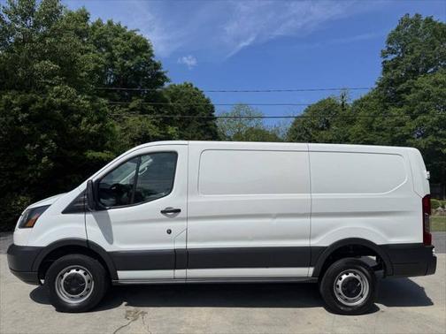 2017 Ford Transit-250 Base