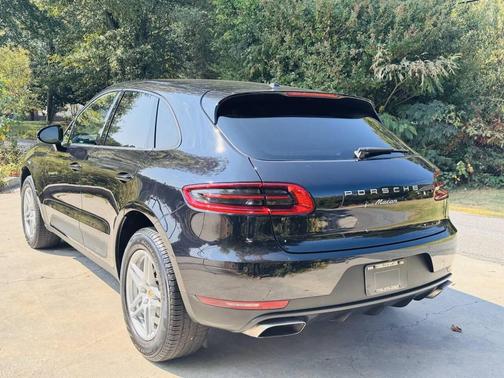 2017 Porsche Macan Base AWD 4dr SUV