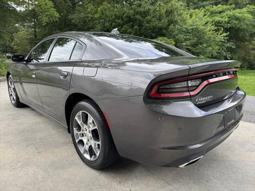 2017 Dodge Charger SXT