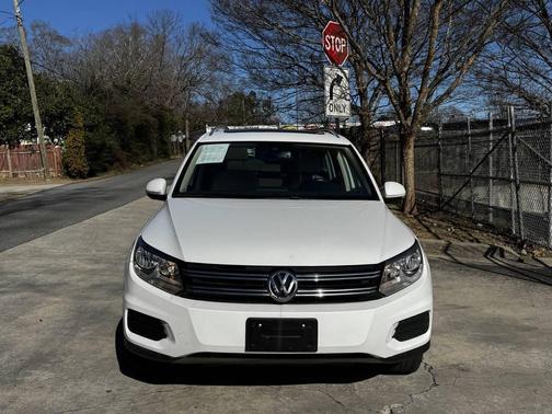 2017 Volkswagen Tiguan 2.0T Wolfsburg Edition