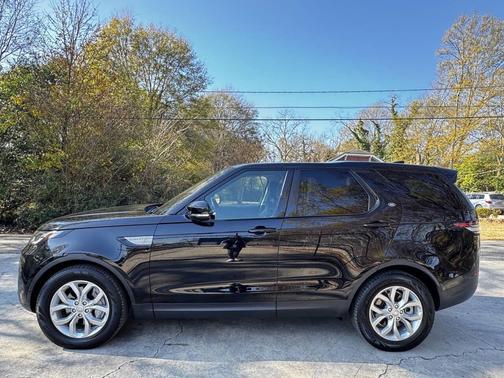 2020 Land Rover Discovery SE