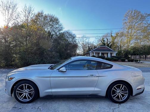 2016 Ford Mustang EcoBoost