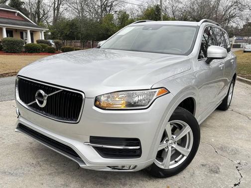 2016 Volvo XC90 T5 Momentum