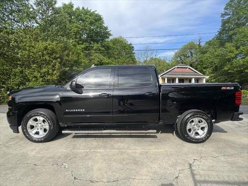2017 Chevrolet Silverado 1500 2LT