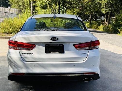2016 Kia Optima LX Turbo