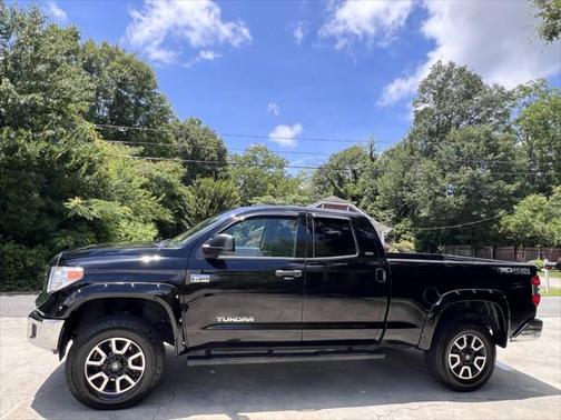 2016 Toyota Tundra SR5