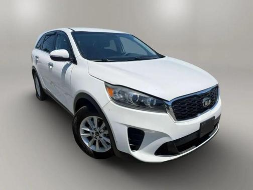 Snow White Pearl 2020 Kia Sorento LX