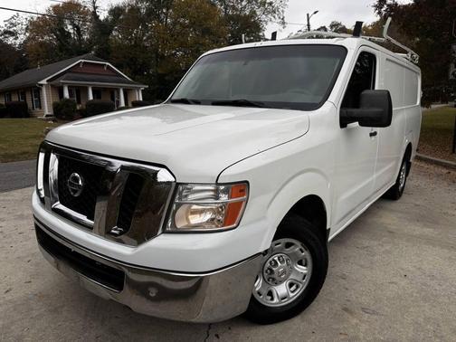2013 Nissan NV Cargo NV2500 HD SV V6