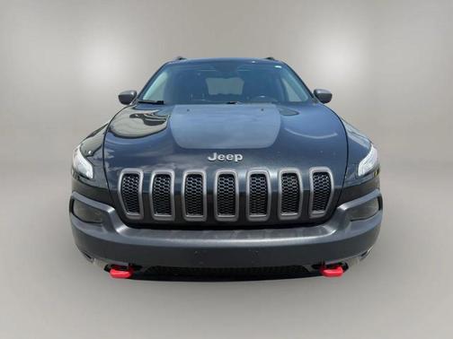 Brilliant Black Crystal Pearlcoat 2016 Jeep Cherokee Sport