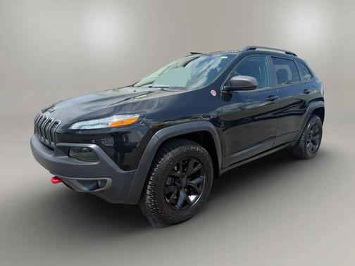 Brilliant Black Crystal Pearlcoat 2016 Jeep Cherokee Sport
