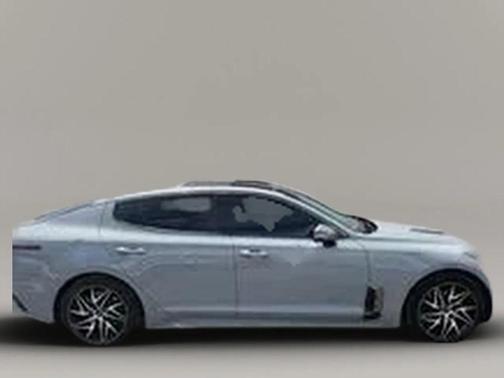 Ceramic Silver 2022 Kia Stinger GT-Line