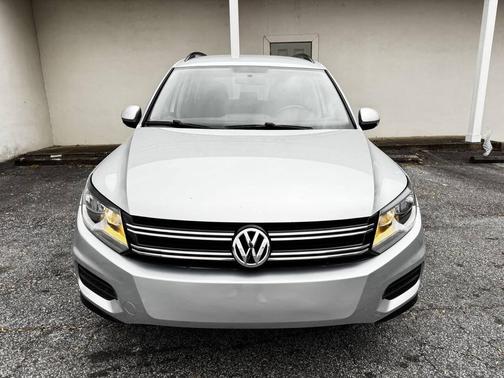 2018 Volkswagen Tiguan Limited 2.0T