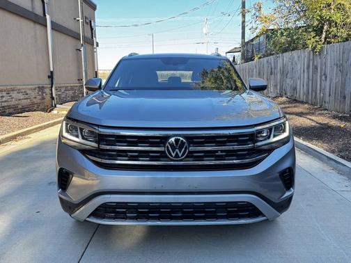 2020 Volkswagen Atlas Cross Sport 2.0T SE w/Technology