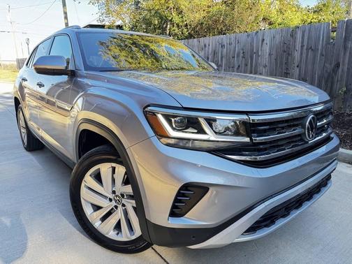 2020 Volkswagen Atlas Cross Sport 2.0T SE w/Technology
