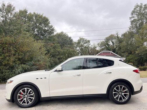 2017 Maserati Levante S